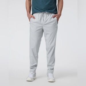 VUORI Train Tech Pant Size Small NWOT